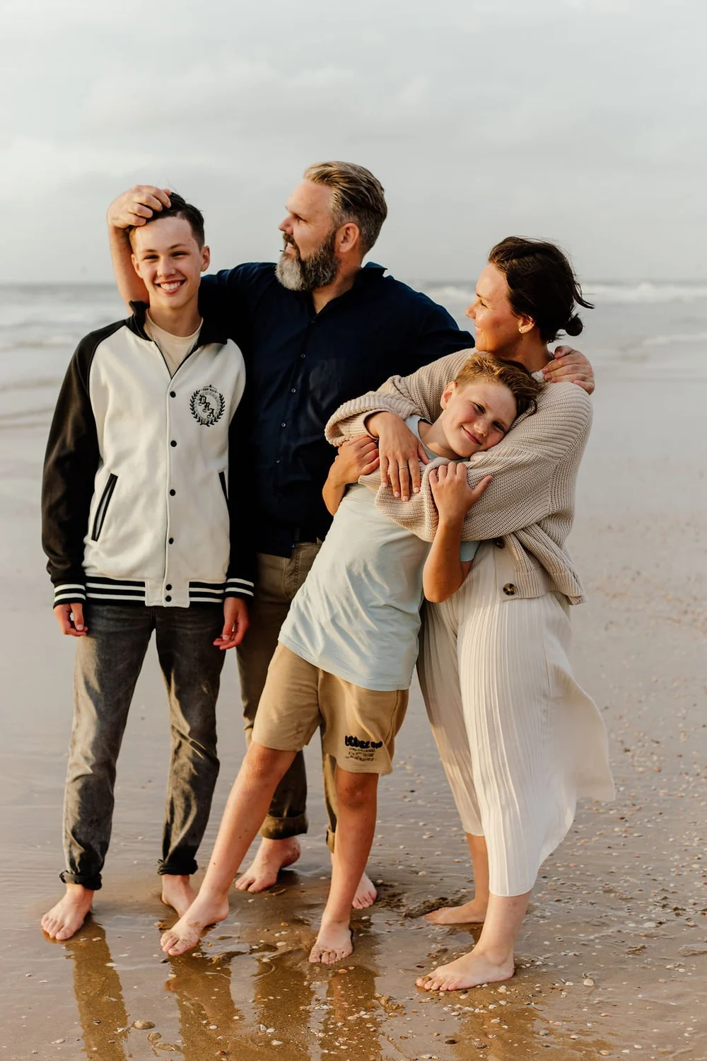 Vicky McLachlan Photography with her family