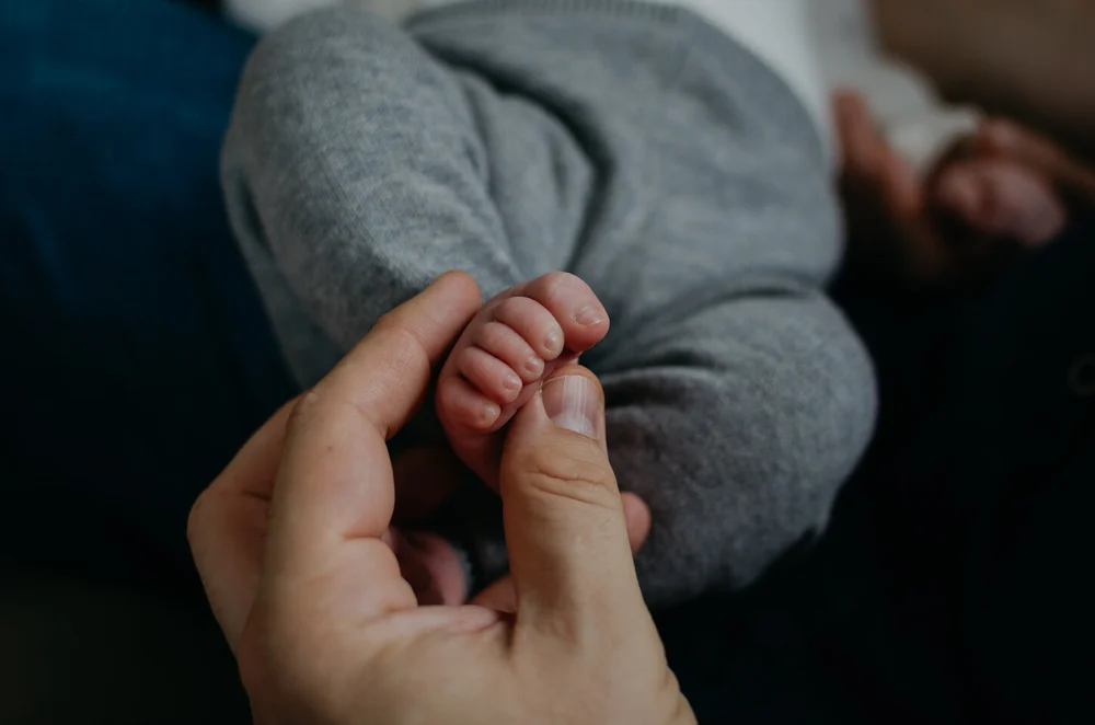 Newborn baby toes
