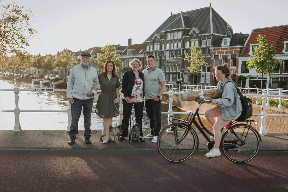 Family photoshoot with dogs in Haarlem by Vicky McLachlan Photography | Adi_14