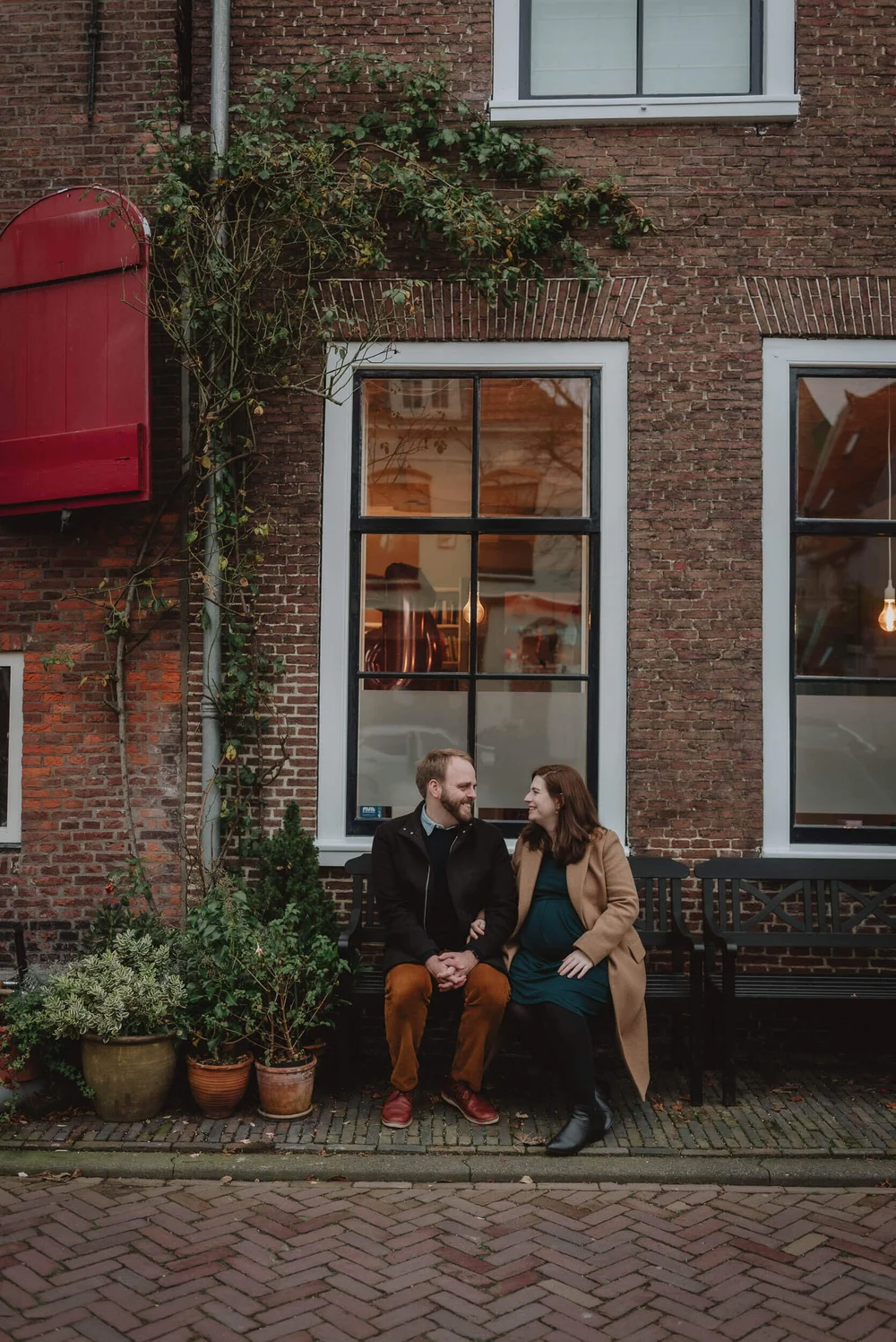 Maternity photoshoot in Haarlem city by Vicky McLachlan Photogaphy_6