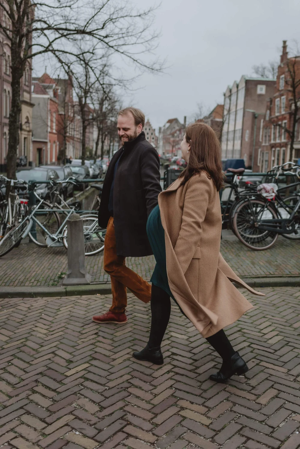 Maternity photoshoot in Haarlem city by Vicky McLachlan Photogaphy_9