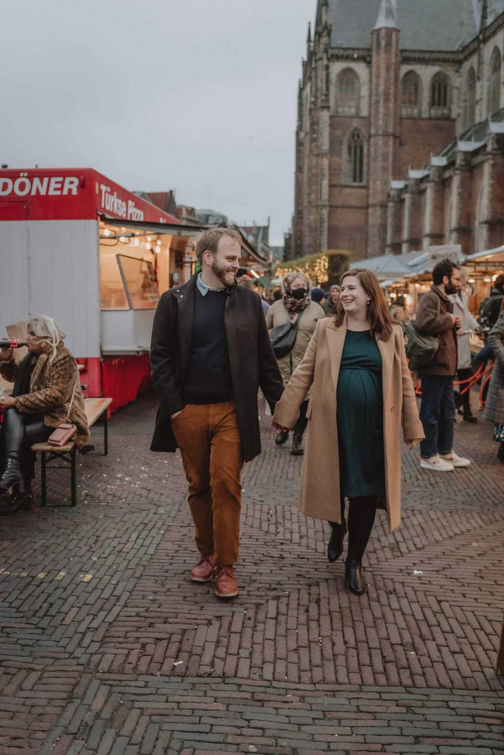 Maternity photoshoot in Haarlem city by Vicky McLachlan Photogaphy_26