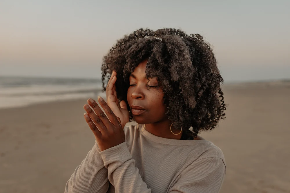 Christine Amagove by Vicky McLachlan Photography | Captured Grace -1-12.png