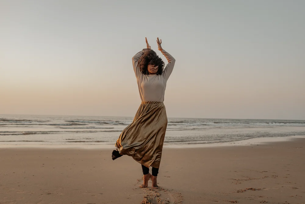 Christine Amagove by Vicky McLachlan Photography | Captured Grace -1-8.png