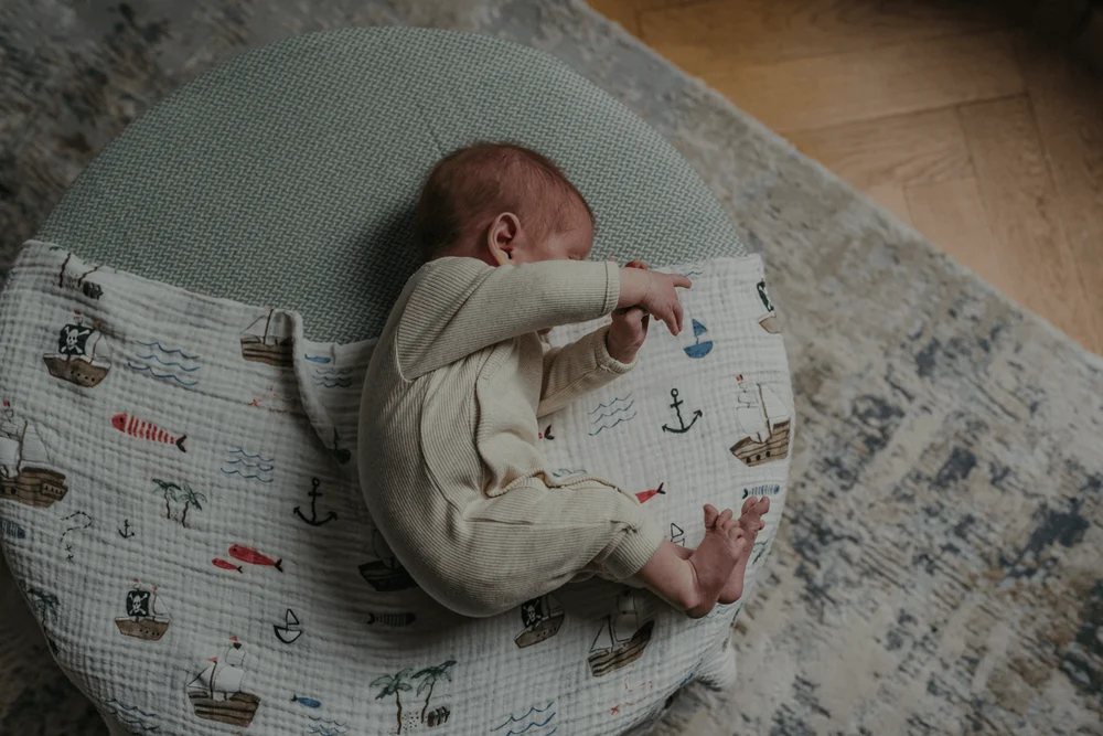 Newborn photoshoot for an American family in Amsterdam_5