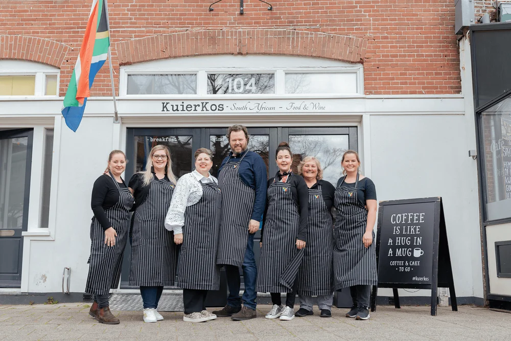 Kuierkos in Bloemendaal with their South African staff.