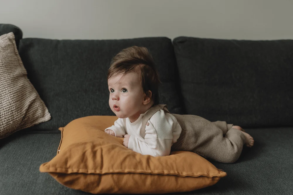 Newborn photoshoot by Vicky McLachlan Photography | Catanho Family_1